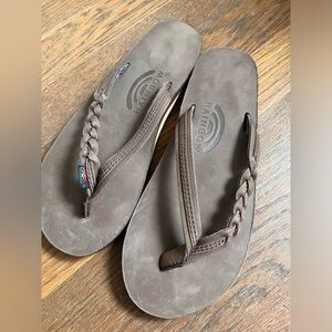 Brand New Dark Brown Rainbow Sandals - never worn!